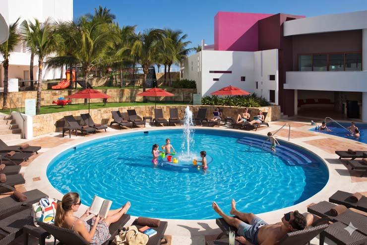 KRYSTAL TRAVEL FEST® Krystal Grand® Cancún All Inclusive KRYSTAL TRAVEL FEST® Krystal Grand® Cancún All Inclusive