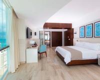 Altitude® Corner Suite Partial Ocean View Krystal Grand® Cancún All Inclusive Altitude® Corner Suite Partial Ocean View Krystal Grand® Cancún All Inclusive