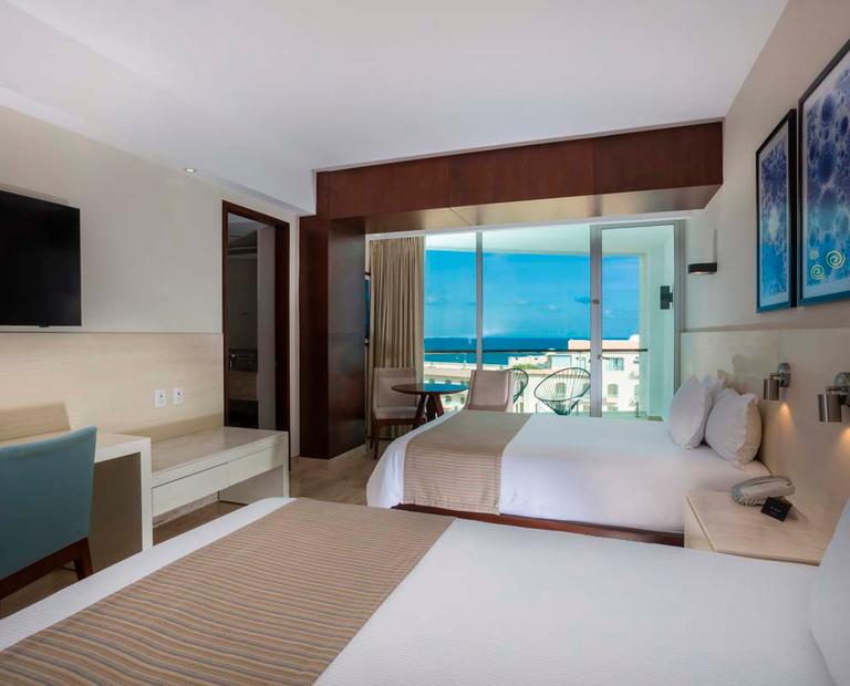 Altitude® Suite Krystal Grand® Cancún All Inclusive Altitude® Suite Krystal Grand® Cancún All Inclusive