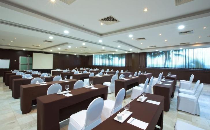 Arena y Brisa Krystal Grand® Cancún All Inclusive Arena y Brisa Krystal Grand® Cancún All Inclusive