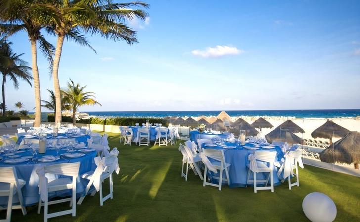 Central Garden Krystal Grand® Cancún All Inclusive Central Garden Krystal Grand® Cancún All Inclusive